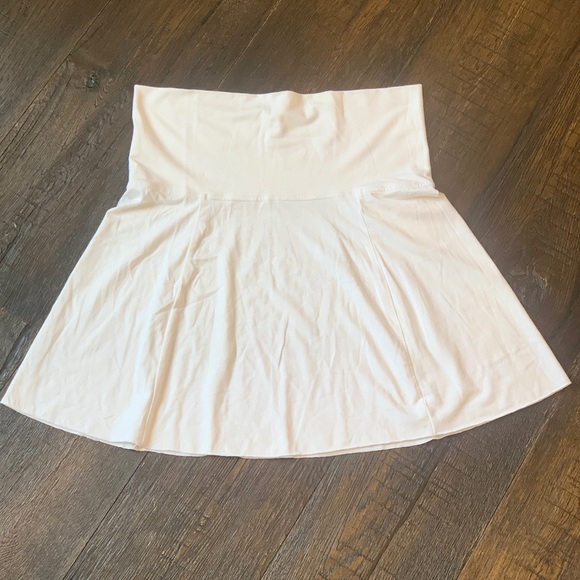 🛍 2/$25 NWT Karma bamboo breeze skirt - Picture 1 of 5